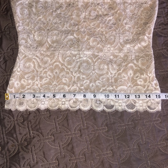 Karen Kane three tiered lace tank top - Picture 7 of 11